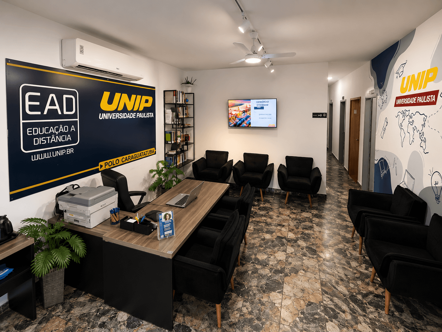 Área de atendimento presencial aos alunos
